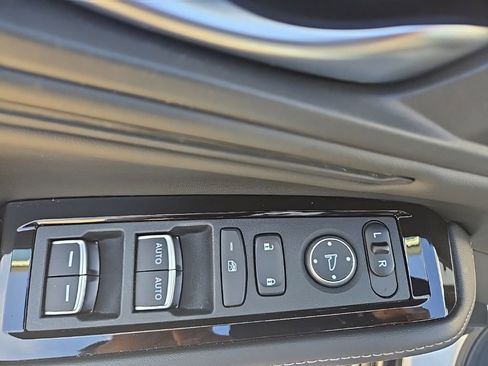 Used 2023 Honda Accord Touring image 15