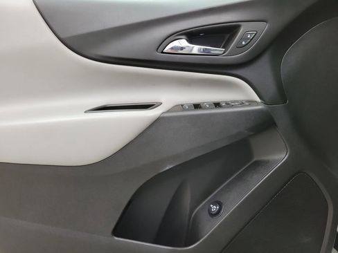 Used 2023 Chevrolet Equinox LT w/ Driver Convenience Package image 20