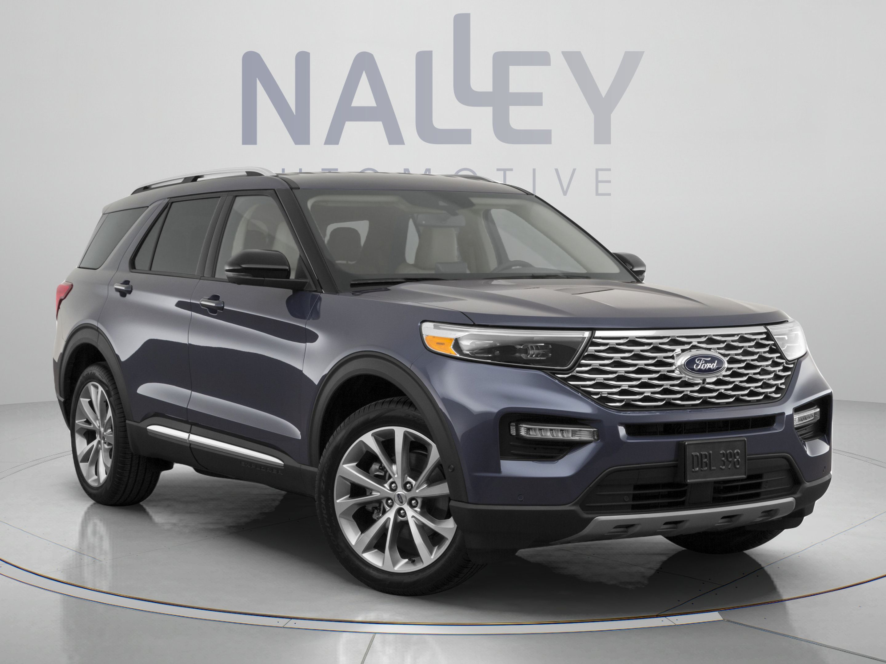 Used 2021 Ford Explorer Limited w/ Equipment Group 301A AWD/4WD image 6