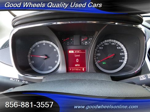 Used 2017 GMC Terrain SLE w/ Technology Package AWD/4WD image 17