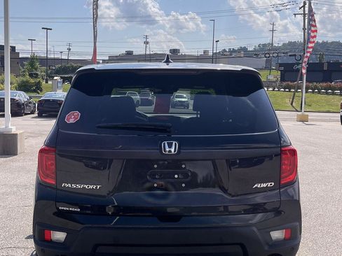 Used 2023 Honda Passport EX-L image 4