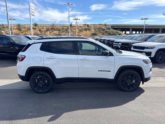 New 2026 Jeep Compass Latitude AWD/4WD image 6