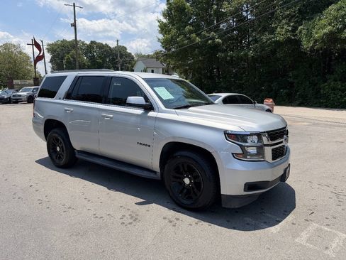 Used 2016 Chevrolet Tahoe LT AWD/4WD image 3