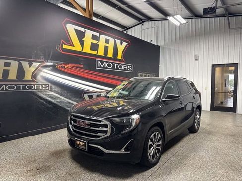 Used 2020 GMC Terrain SLT w/ Preferred Package image 1