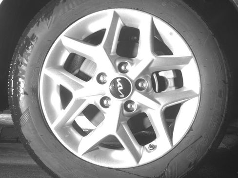 Used 2025 Kia Soul LX w/ LX Technology Package image 18