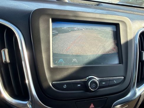 Used 2018 Chevrolet Equinox LT AWD/4WD image 32