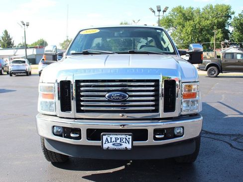 Used 2010 Ford F250 XLT AWD/4WD image 6