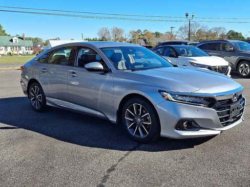 Used 2021 Honda Accord EX-L image 3