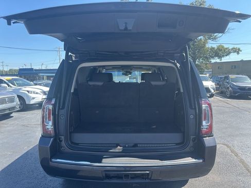 Used 2018 GMC Yukon Denali w/ Open Road Package image 32