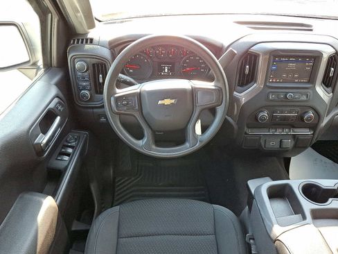 Used 2020 Chevrolet Silverado 1500 Custom w/ Custom Value Package image 13