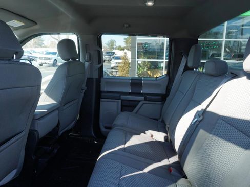 Used 2018 Ford F150 XLT w/ Trailer Tow Package image 12