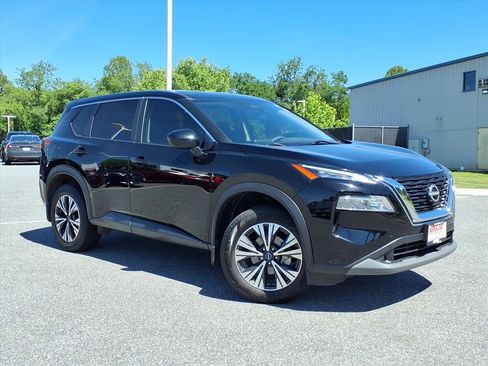 Used 2023 Nissan Rogue SV AWD/4WD image 2