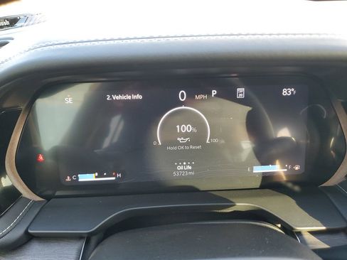 Used 2023 Jeep Grand Cherokee Overland w/ Luxury Tech Group IV RWD image 23