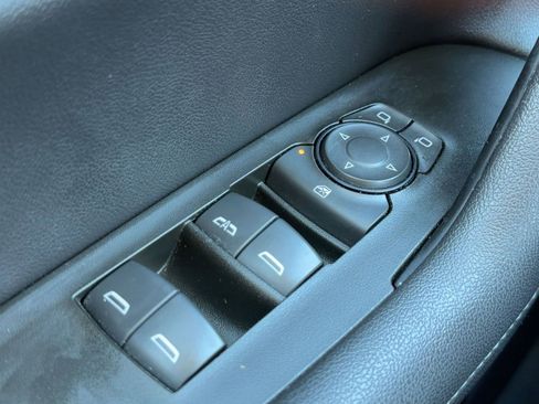 Used 2022 Chevrolet Blazer LT image 11