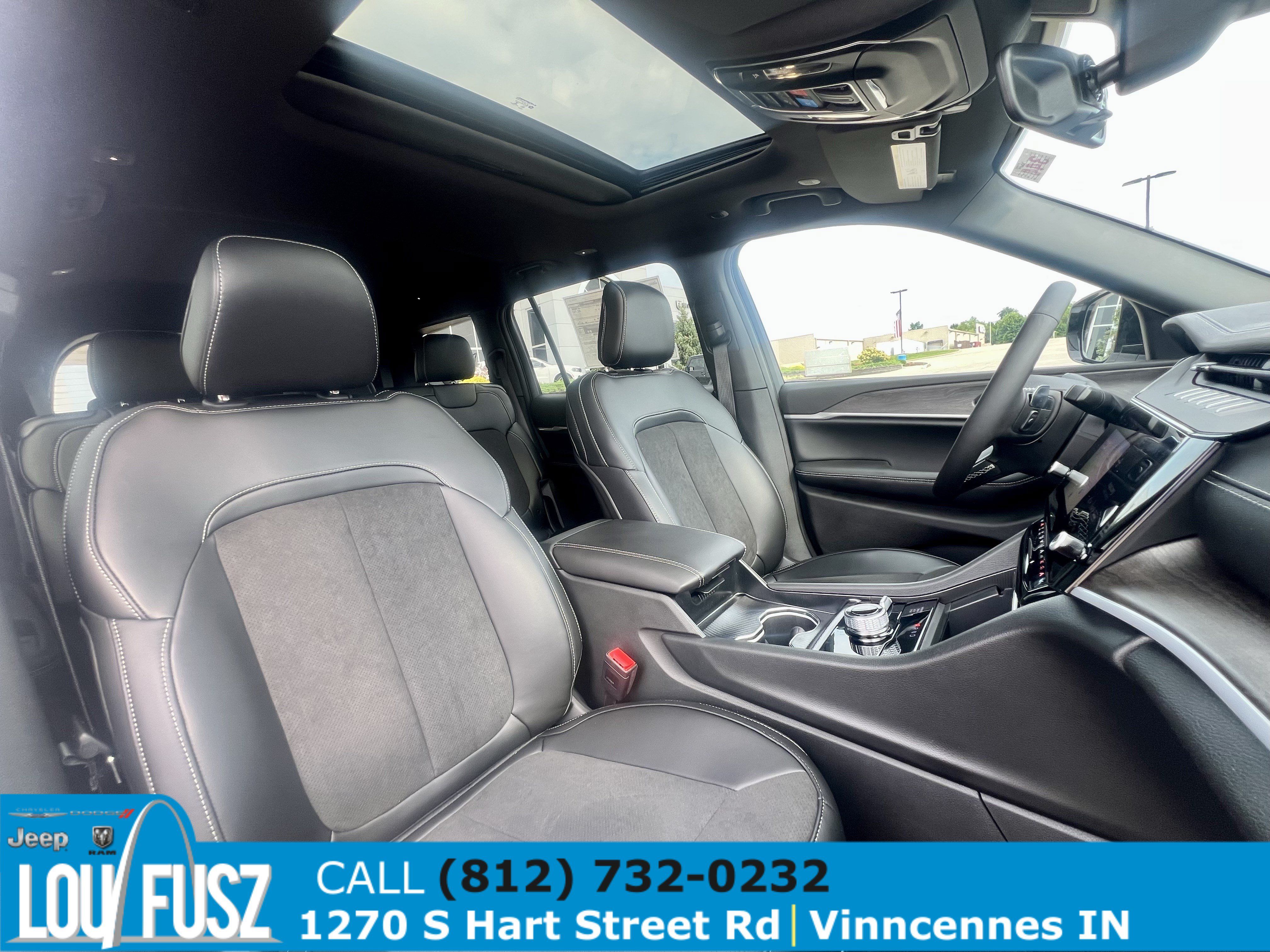 New 2026 Jeep Grand Cherokee L 4WD image 25