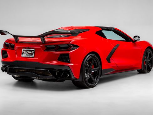 Used 2023 Chevrolet Corvette Stingray Preferred Cpe w/ Z51 Performance Package RWD image 6
