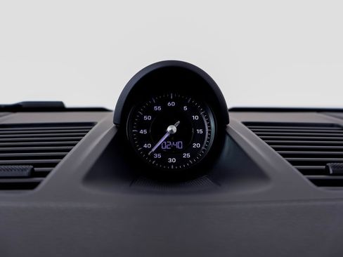 Certified 2024 Porsche 911 Carrera 4S image 21