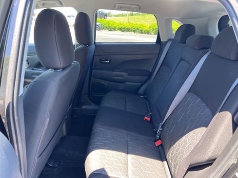 Used 2025 Mitsubishi Outlander Sport AWD image 18