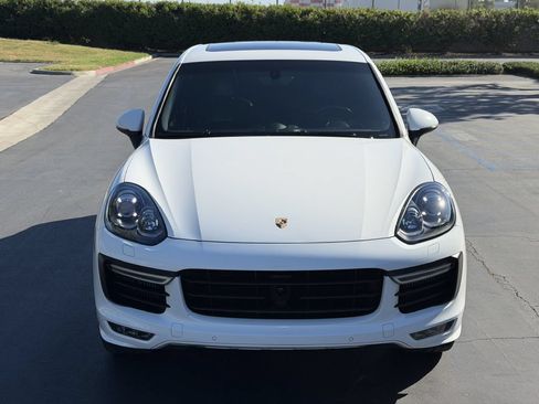 Used 2017 Porsche Cayenne GTS AWD/4WD image 2