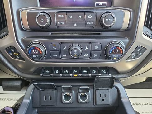 Used 2018 GMC Sierra 1500 Denali w/ Denali Ultimate Package AWD/4WD image 25
