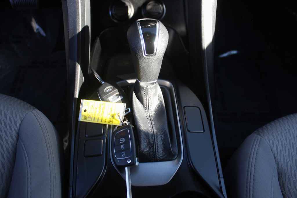 Used 2016 Hyundai Santa Fe Sport AWD/4WD image 23