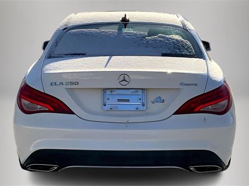 Used 2018 Mercedes-Benz CLA 250 4MATIC image 4