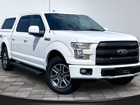 Used 2017 Ford F150 Lariat AWD/4WD image 10