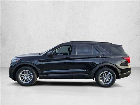 New 2026 Ford Explorer Active w/ Active Comfort Package image 5