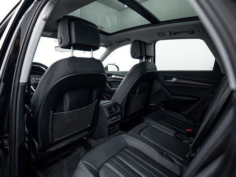 Certified 2023 Audi Q5 2.0T Premium w/ Convenience Package image 15