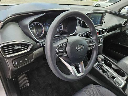 Used 2020 Hyundai Santa Fe SE FWD image 15