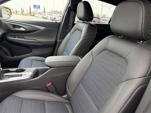 New 2026 Buick Envista Preferred image 13