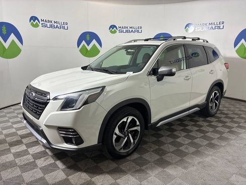 Used 2023 Subaru Forester Touring w/ Popular Package #2 AWD/4WD image 3