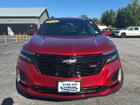 Used 2024 Chevrolet Equinox RS w/ RS Leather Package AWD/4WD image 2