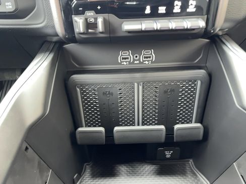 New 2026 RAM 2500 Big Horn image 35