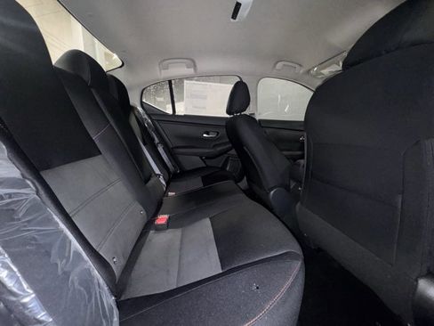 New 2025 Nissan Sentra SR image 11