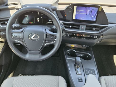 Certified 2025 Lexus UX 300h FWD w/ Accessory Package (Z1) image 24