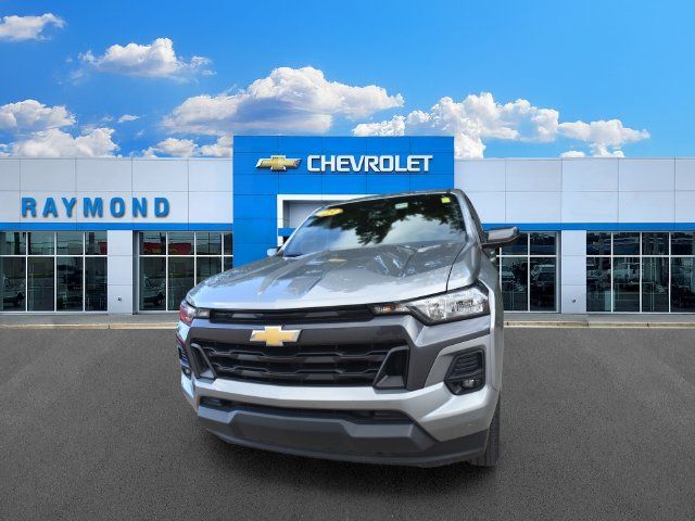 Certified 2023 Chevrolet Colorado LT w/ LT Convenience Package II AWD/4WD image 7