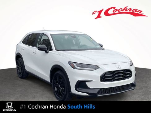 Certified 2026 Honda HR-V Sport image 1