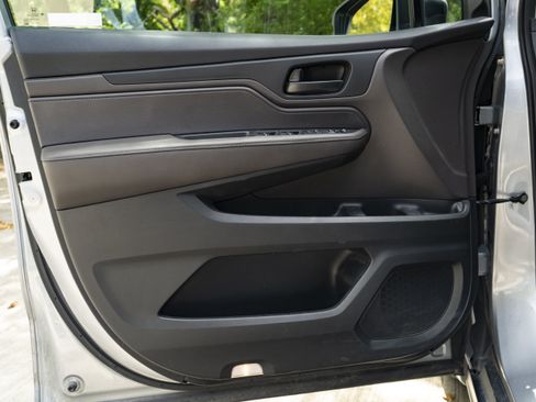 Used 2019 Honda Odyssey EX image 35