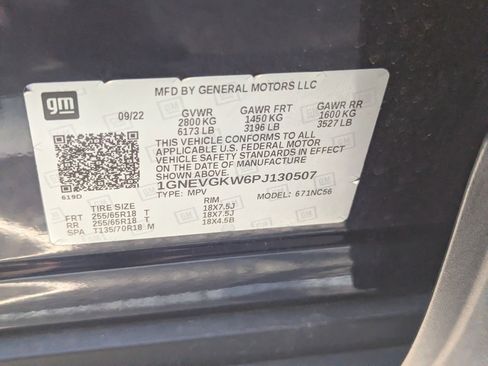 Used 2023 Chevrolet Traverse LT image 39