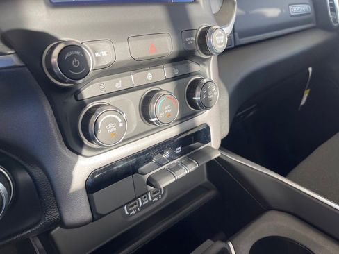 New 2023 RAM 1500 Big Horn image 36