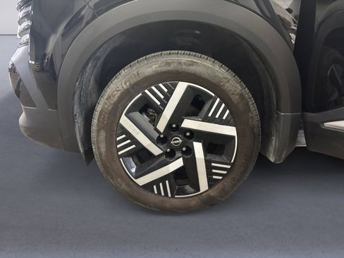 Used 2025 Nissan Kicks SV w/ Interior Electronics Package image 14