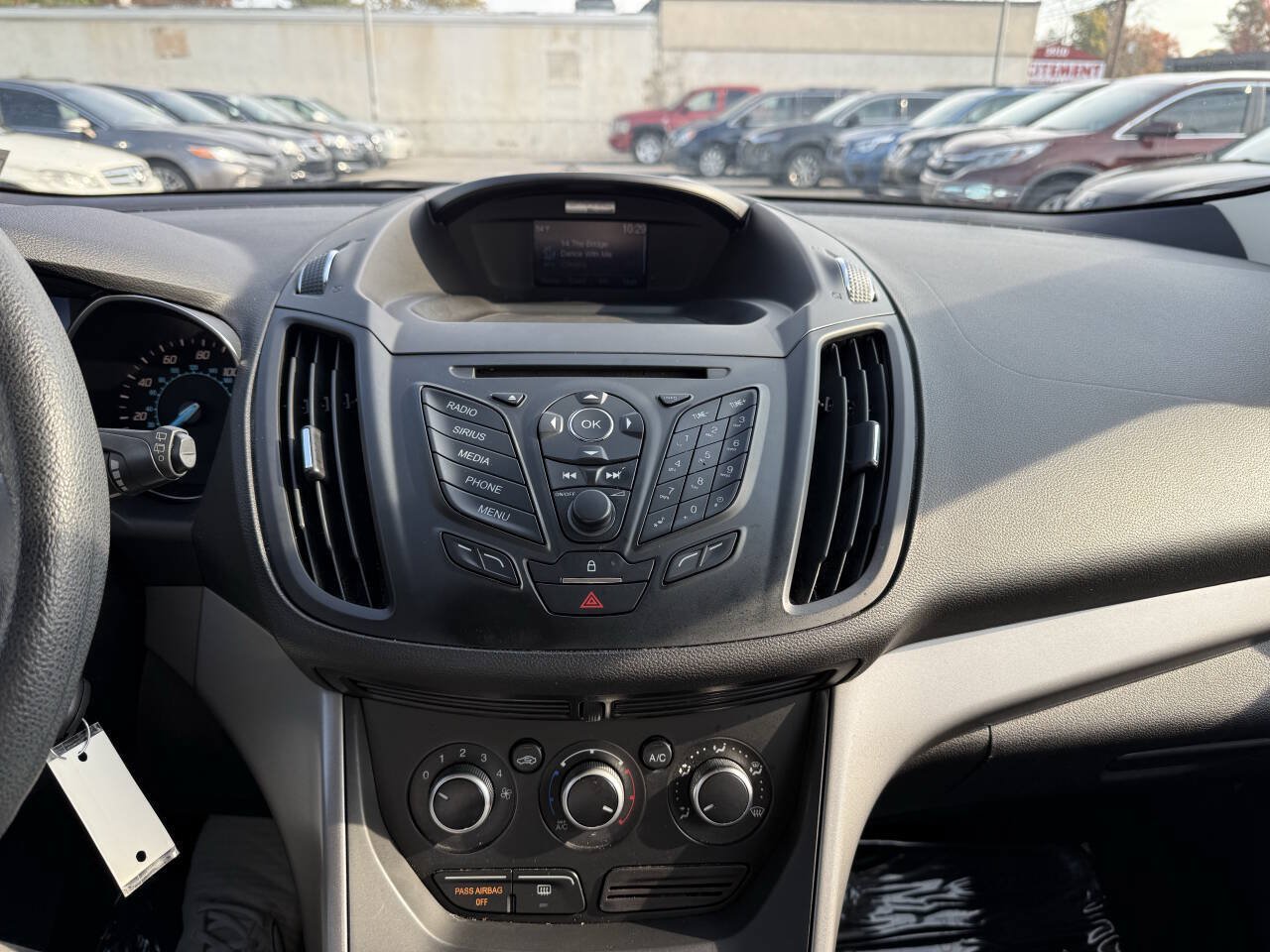 Used 2015 Ford Escape SE AWD/4WD image 18