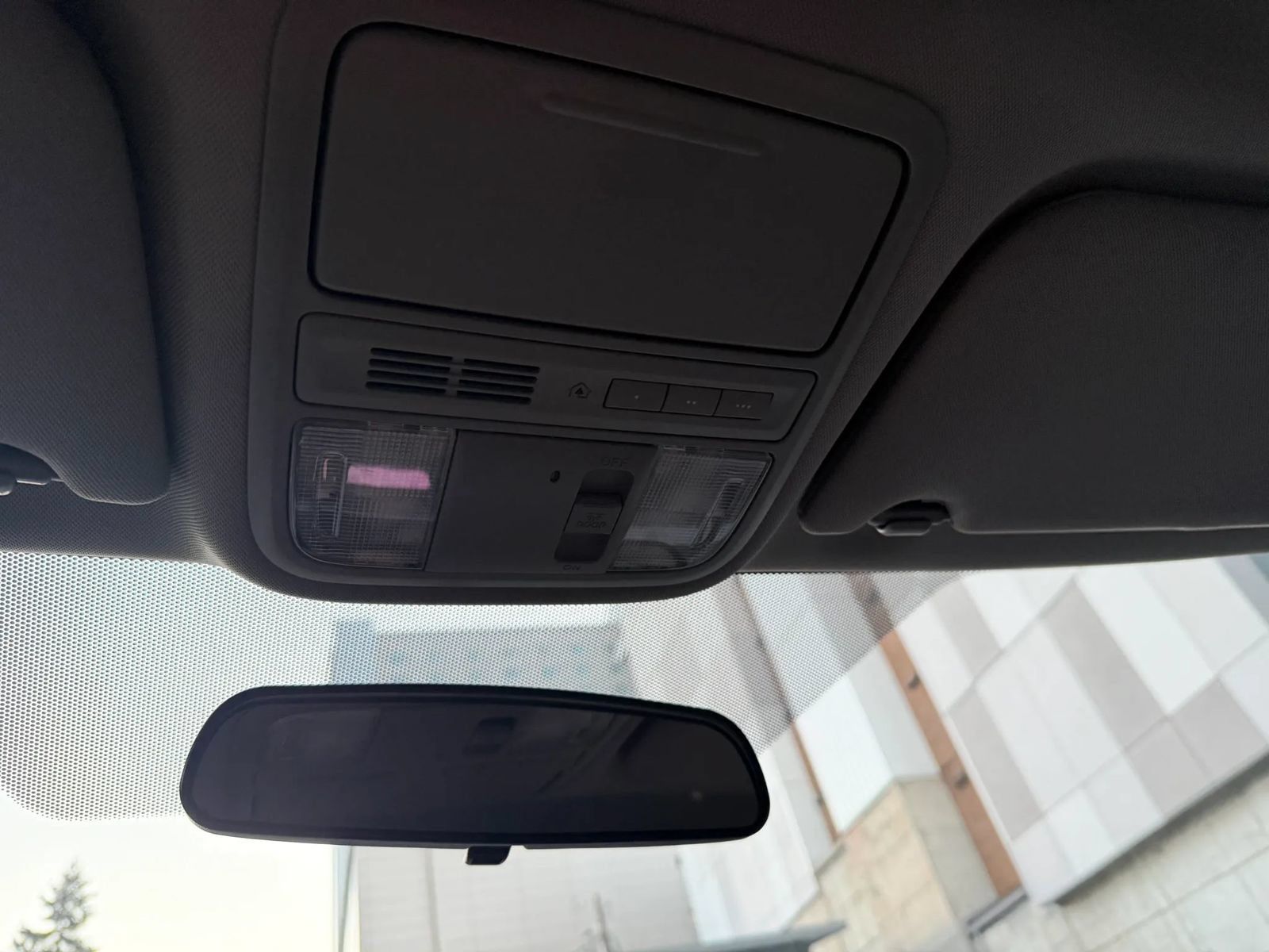 Used 2015 Honda Odyssey EX image 40