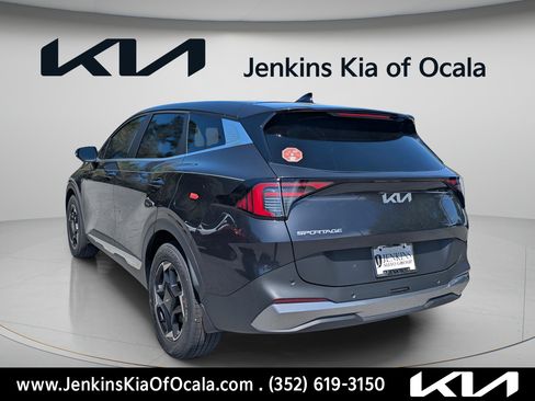 New 2026 Kia Sportage EX FWD image 5