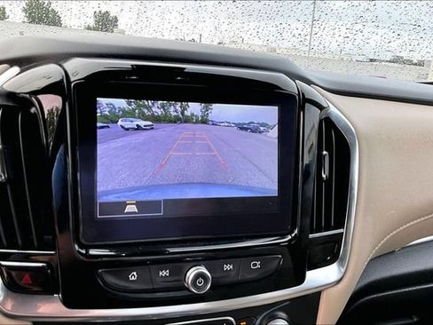 Used 2023 Chevrolet Traverse LT w/ LPO, Cargo Package AWD/4WD image 21