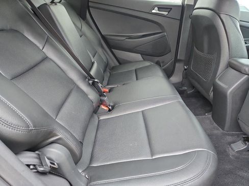 Used 2020 Hyundai Tucson Value w/ Cargo Package image 19