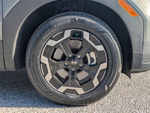 Used 2024 Hyundai Santa Fe SEL image 11