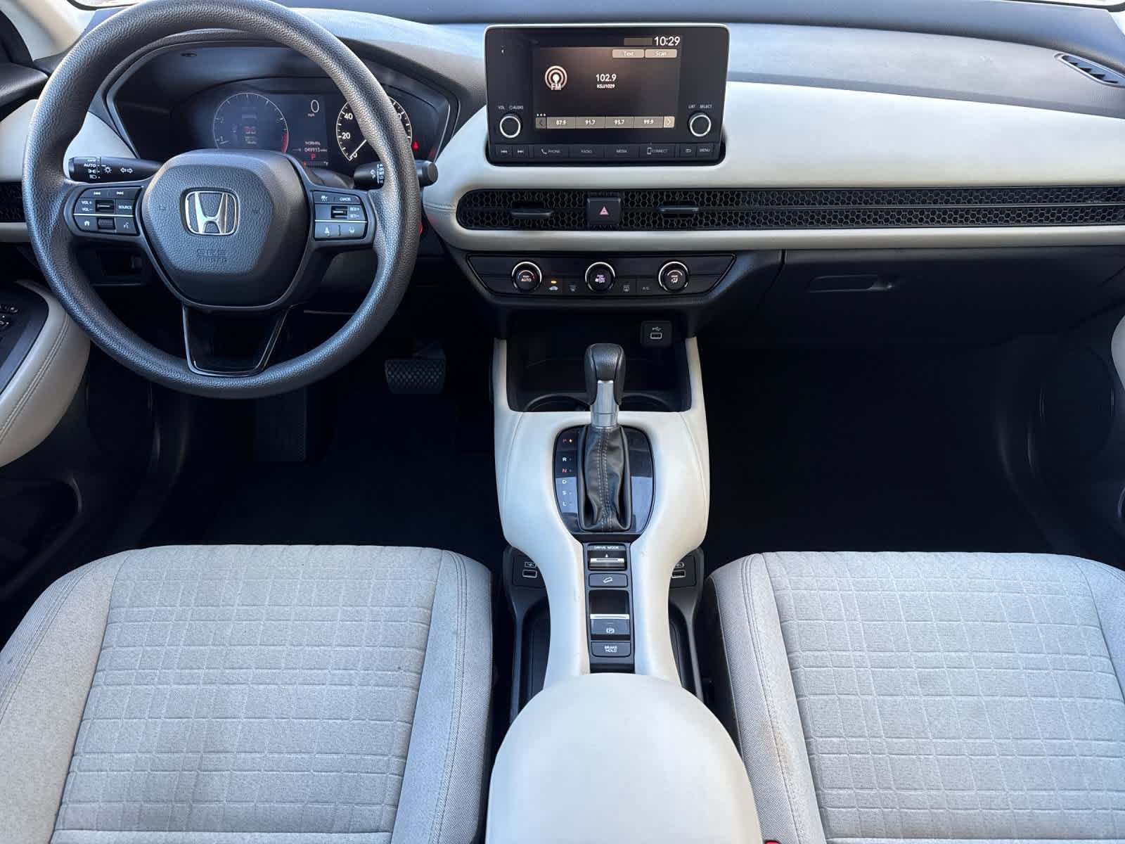 Used 2023 Honda HR-V LX image 3
