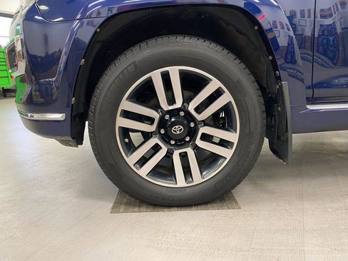 Used 2016 Toyota 4Runner Limited image 27